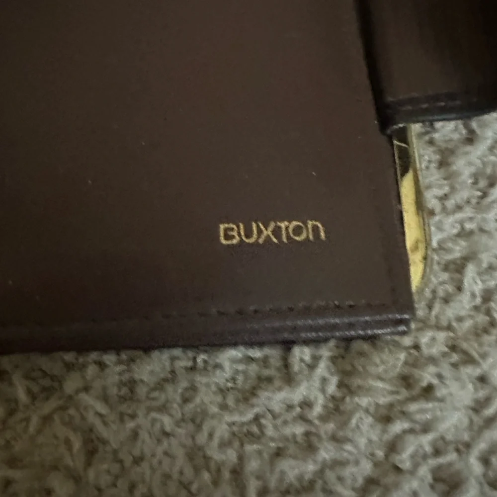 Vintage Buxton Brown Leather  Wallet full grain cowhide exterior - Picture 10 of 14